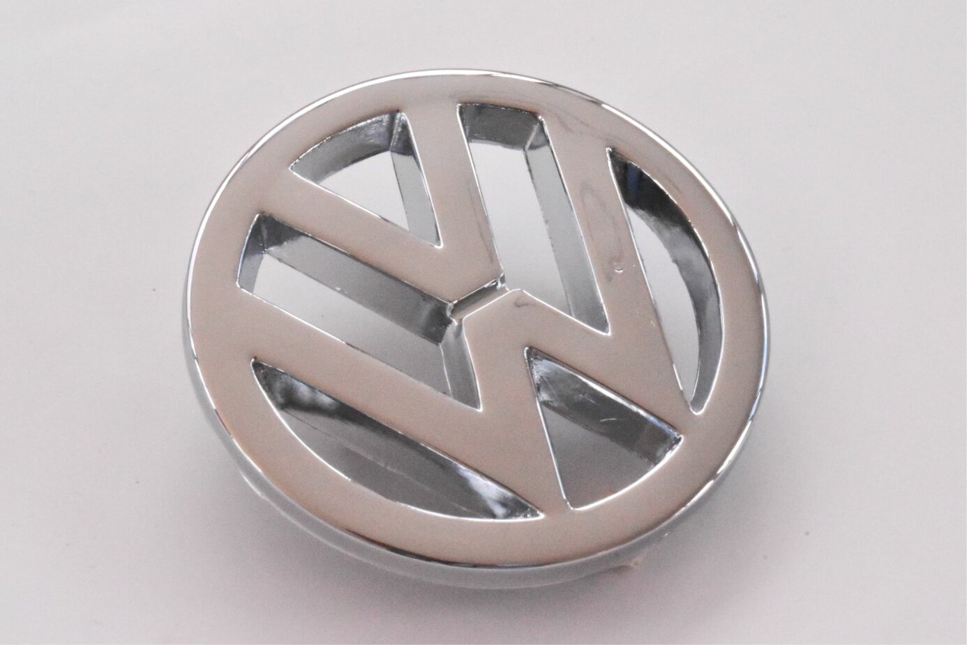 Emblema Volkswagen Cromado Mazdel